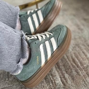 star patike: 01. patike 36-41
3700⭐⭐ — 2