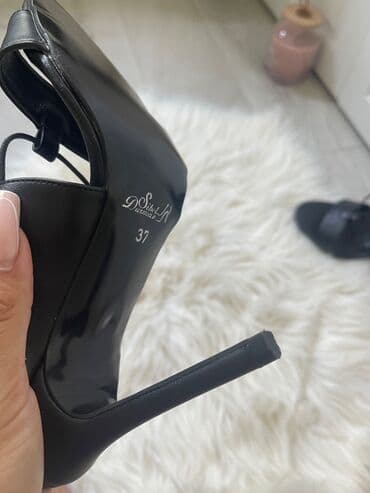what is iqos 2.4: Sandals, 37 — 4