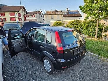 cars buy: DASKA GEPEKA ZA FORD FIESTA OD 2002. DO 2016. GOD. | SMEDEREVSKA — 2