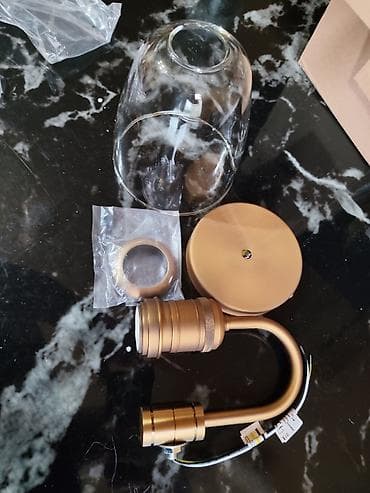 Ostali stilski nameštaj: Elegantna zidna lampa, pogodna za kuću i dvorište — 4