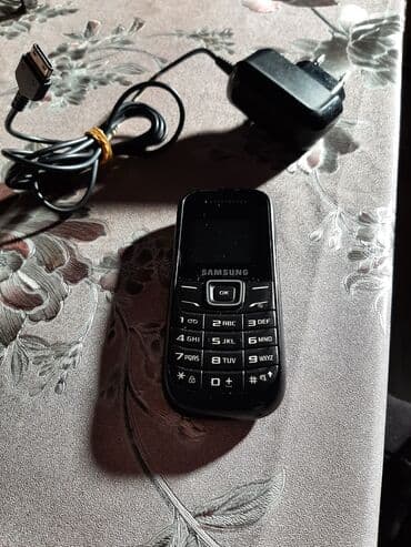 samsung punjač: Samsung GT-E1210, bоја - Crna — 7