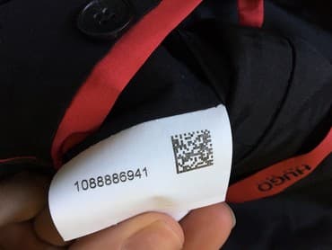 how to use iqos 2.4: Hugo Boss original odelo,broj imate listajuci slike kao i — 7