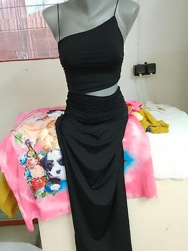 zara pantalone crne: ZARA haljina – crna, asimetrična - Model: duga haljina s jednim — 1