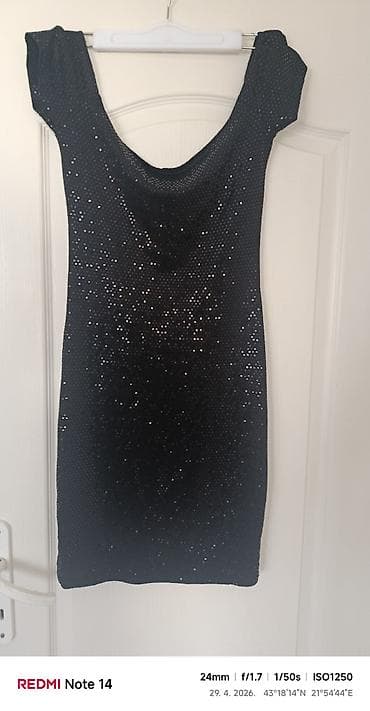 Crna mini haljina sa šljokicama - Elegantna crna koktel/večernja