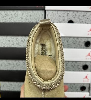 holandske klompe: UGG platforme papuče / klompe u camel boji, izrađene od mekog — 3