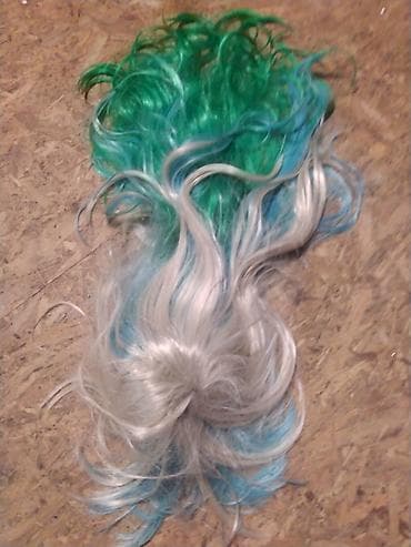 hermes torba cena: Prodajem dugačku talasastu,višebojnu periku,izuzetno gusta,prelepo — 1