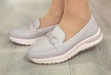 replay patike bele: Cena 3300 din
36-41
D🧡 — 1