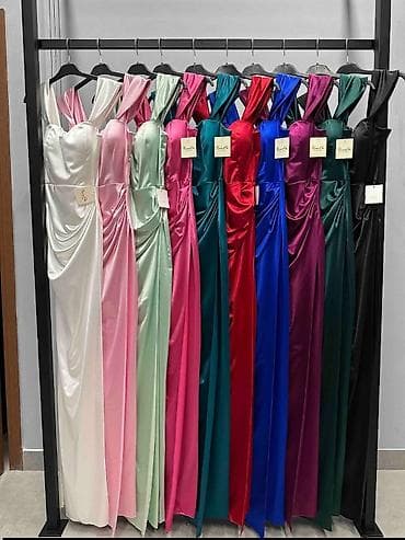 Haljine: Svečane satenske haljine,dužina do poda,elegantan kroj koji prati — 2