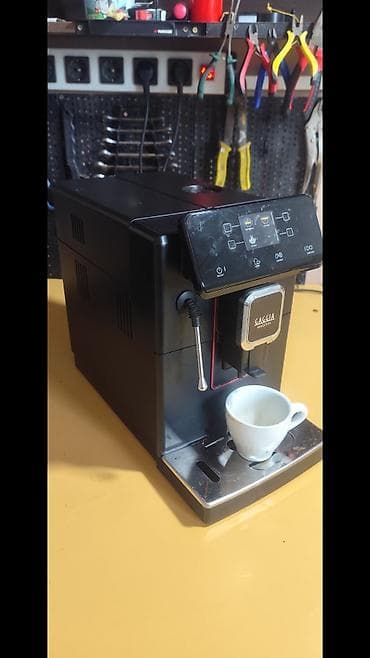 aparat za cedjenje voca: Gaggia Magenta – automatski aparat za kafu Aparat je servisiran — 6