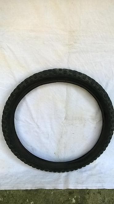 Bicikl spoljna guma Trayal 20 x 2, 125 (za BMX). Vrlo malo ispucala