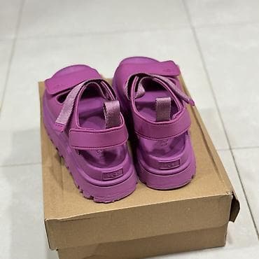 sandale na deblju stiklu: UGG W GoldenGlow ženske sandale - Boja: magenta/ljubičasta (MGS) - — 4