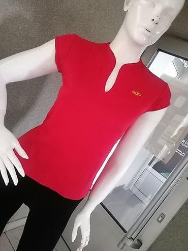 === PART 1: TEXTUAL DESCRIPTION === Crvena ženska majica kratkih na lalafo.rs === PART 1: TEXTUAL DESCRIPTION === Crvena ženska majica kratkih