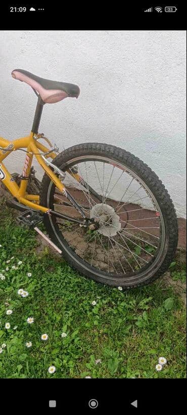 zvučnici sa mikrofonom: Capriolo bicikl, žuto-crne boje. Namenjen je za vožnju po različitim — 5