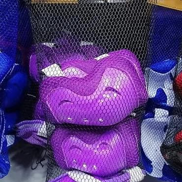 kupujem sat: 🔊🔊🔊NOVO🔊🔊🔊 ROLERI 👉Roleri sa silikonskim tockicima i metalnom sinom — 5