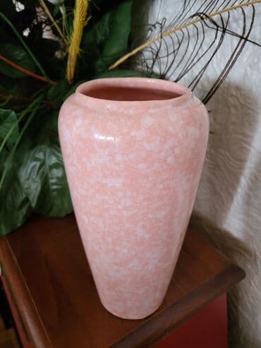 piksla sa filterom: Vaza nova,rucni rad sa glazurom 80te. Visina. 20cm — 4
