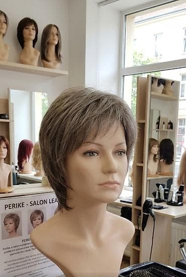 bunda na eng: Perike – širok izbor stilova i boja - Modeli: kratke, paž frizure — 2