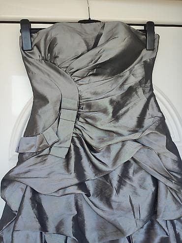 bmc maske: Saten haljinica, veličina 38. - Kroj: mini, bez bretela (strapless) — 3