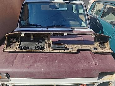 katadiopter na autu: Instrument tabla Lada 2107 Riva, Lada 2104 Karavan br.4. Polovno — 5