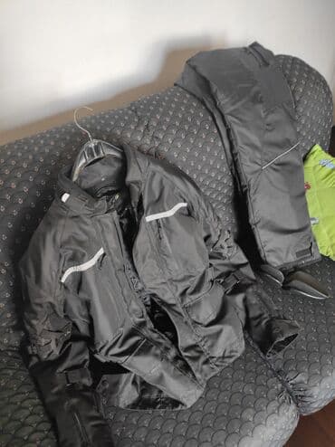 Sport i razonoda: OJ - Moto odelo
Velicina xxl
Novo ne korisceno
Cena 50.000 — 6