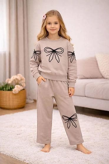 crop top za devojcice: Dečiji komplet trenerke – dukserica i donji deo Od 3 do 10 god - — 2