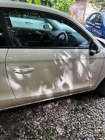 SUVOZACEVA VRATA ZA AUDI A1 | Vrata za Audi A1 troje vrata 8 na lalafo.rs SUVOZACEVA VRATA ZA AUDI A1 | Vrata za Audi A1 troje vrata 8