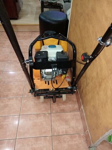 Laser Rangefinders: Iznajmljivanje Vibro-ploče modela C90T, brenda Efficient Road — 4