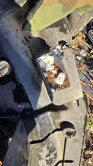 varilica za plastiku: POKLOPAC VEZNOG LIMA HLADNJAKA ZA TOYOTA COROLLA | Toyota Corolla — 4