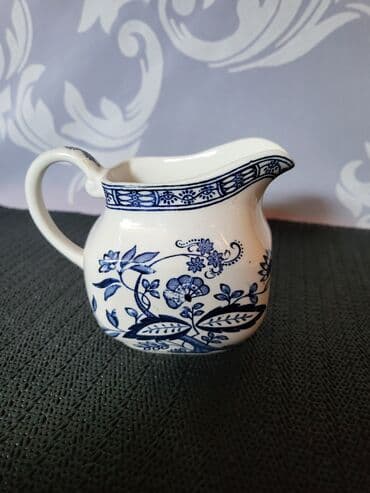 za koliko se prodaje zlatni harry potter: Bokal za mleko engleski,cvibl mustra Wedgwood iz 70ih. Bokalcic za — 3