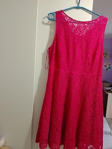 Čipkana haljina – Yessica, model Fit & Flare - Boja: intenzivno na lalafo.rs Čipkana haljina – Yessica, model Fit & Flare - Boja: intenzivno