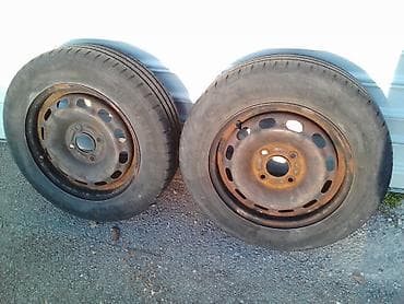 Točkovi 14" Ford Dva točka sa letnjim gumama Continental 175/65R14