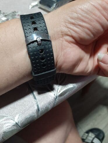 satovi telefoni: Sat Werde original ispravan sat je ocuvan kao nov stanje se vidi i na — 2