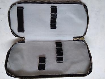 Other Accessories: Futrola za olovke 17x7 cm.,lakovana vetacka koza,polovno — 2