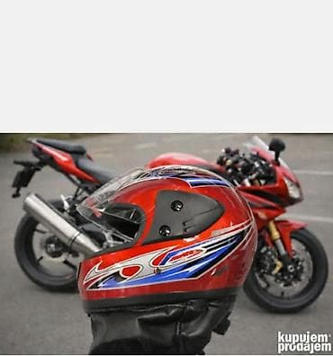 skuteri 100 kubika: Kaciga za motor, sa zaštitnom folijom na viziru. Modernog sportskog — 3