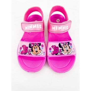 Prelepe sandale Veličine: 24/25 15 cm 26/27 16.5 cm 28/29 18 cm 30/31