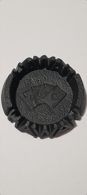 ogrlice od cilibara: Hawaii Ace pepeljara i posuda za slatkiše, suvenir napravljen od — 2