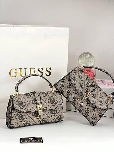 pinko zenske torbe: GUESS torbe – monogram kolekcija - Model: ručna torba sa kratkom — 3