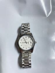 Lighters and accessories: Classic watch, Michael Kors, Unisex — 9