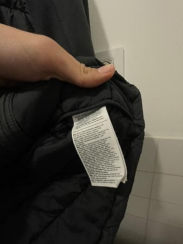 kaputi sa krznom: Nike muška jakna sa kapuljačom – crna - Model: lagano postavljena — 3
