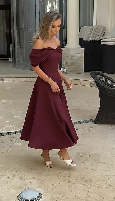 haljina bubamara: 🔥Elegantna midi haljina – bardot izrez
✅3000 din — 4