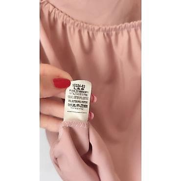 kryolan vitacolor puder: Svilenkasta mini haljina na bretele – puder roze - Model — 4