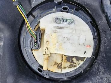 citroen c1 fuel injector: REZERVOAR PUMPA GORIVA ZA CITROEN C4, C8, XSARA PICASSO OD 2000. DO — 5