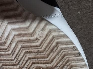 beli dvorac na naduvavanje: Nike patike – belo/crne - Model: klasični niskoprofilni — 5