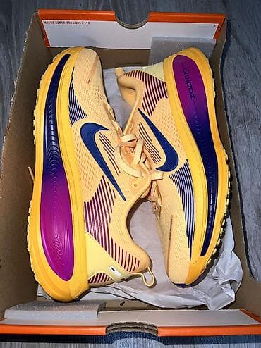 bele sandale ženske: NIKE Vomero 18 Running Shoes br.42,5 cm 27 NOVO HM6803 802 — 8