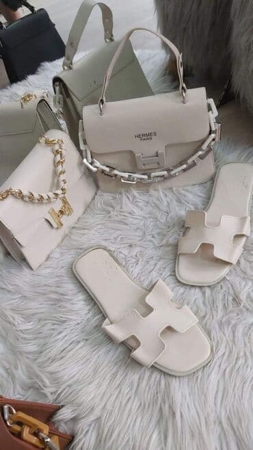 japanke sa platformom: Papuce 
Torbe 2400 — 6