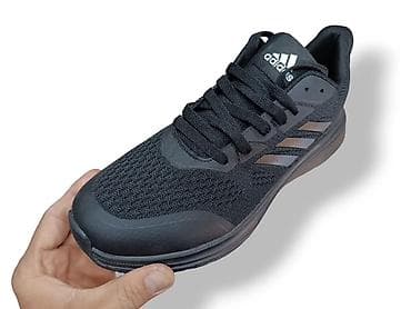 4 us muske patike: Adidas Runner 2026

(41-46)
Cena: 3500 din
US🤍 — 1
