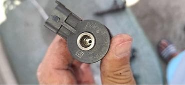 podloske za dizne: BOSH DIZNE 1.4 HDI ZA PEUGEOT 206 | bosh dizne 1.4 hdi.Cena je 20e — 2