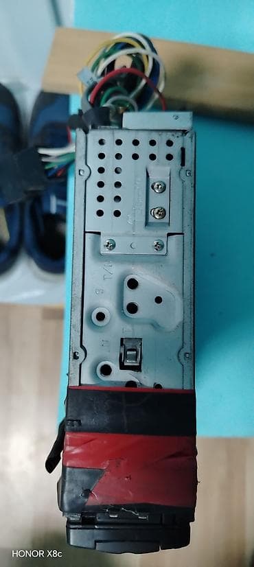 tabla za alat: Auto radio CD plejer Universum (RDS) - Model: Universum Car Compact — 9