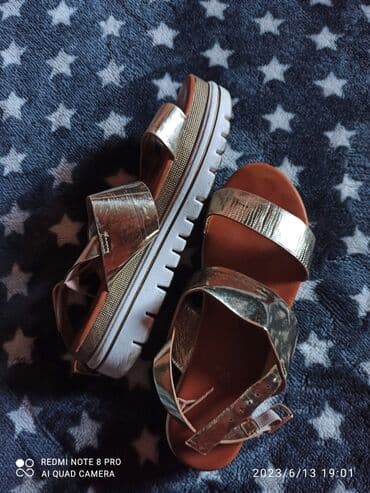 pantalone od vestacke koze: Sandale, 38 — 6