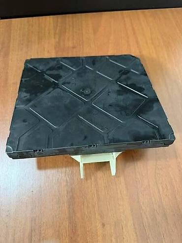 ineks kula: BODY CONTROL MODUL ZA VOLKSWAGEN GOLF 7 - 5Q0937084AC | Body Control — 1