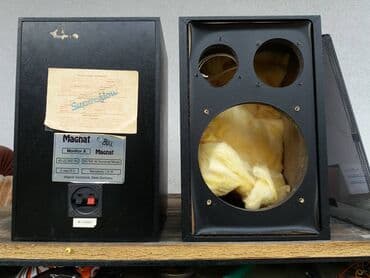 samsung 40 inca: Magnat za 8 inca i skretnice(br.4)-cr -kutije sa metalnim — 2